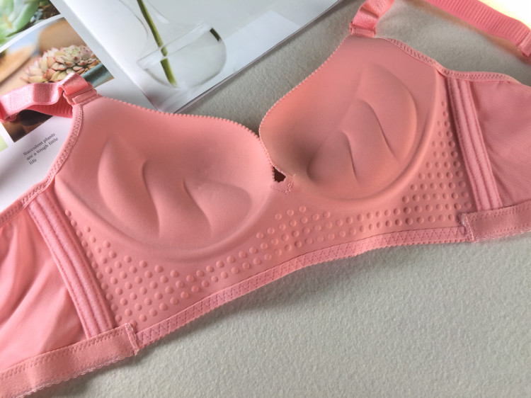 Sản phẩm mới không có vòng thép đồ lót nữ bra dày phần gợi cảm liền mạch một mảnh ngực nhỏ bộ ngực bộ sưu tập sữa shop thời trang nữ