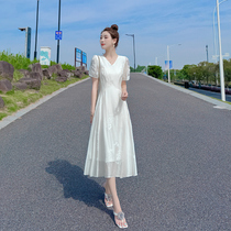 High-end V-neck white dress for women in summer 2024 new temperament waist slimming French fairy long skirt