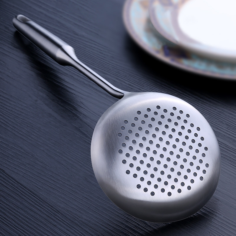 Thick spoonful 304 stainless steel housekitchen spoon fried hot and hot nose mixed noodle leak spoon