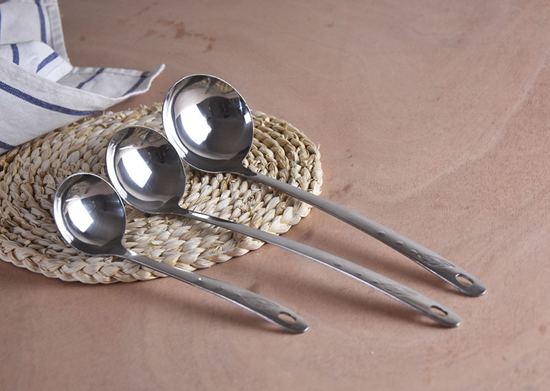 Thép không gỉ dày muỗng lớn colander đồ dùng nhà bếp muỗng dài xử lý nồi lẩu muỗng súp cháo nhà hàng nhà - Phòng bếp dụng cụ nhà bếp thông minh