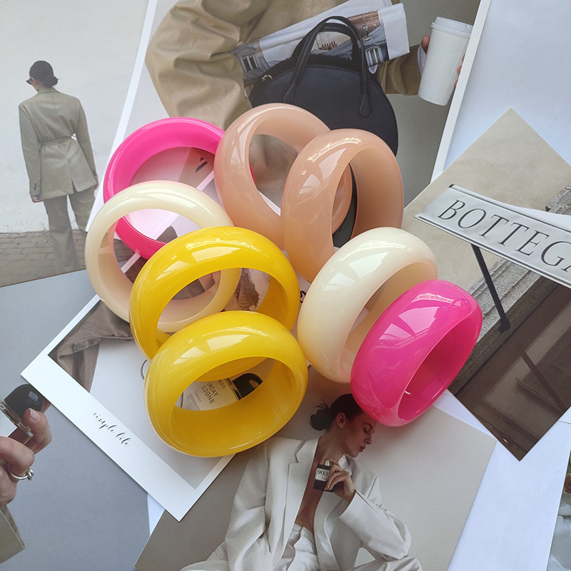 Summer Jelly-Colored Dynamic Acrylic Bracelet, Round Resin, European and American Style, Large Multi-Color Exaggerated Bracelet Jewelry