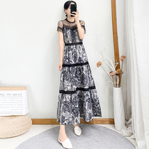 2021 new womens summer French vintage lace stitching long dress womens waist thin temperament long skirt