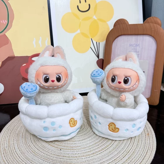 
Only selling baby clothes] One, two, and three generations of keychains Labubu baby clothes pendant Labubu shower bathtub creative cute