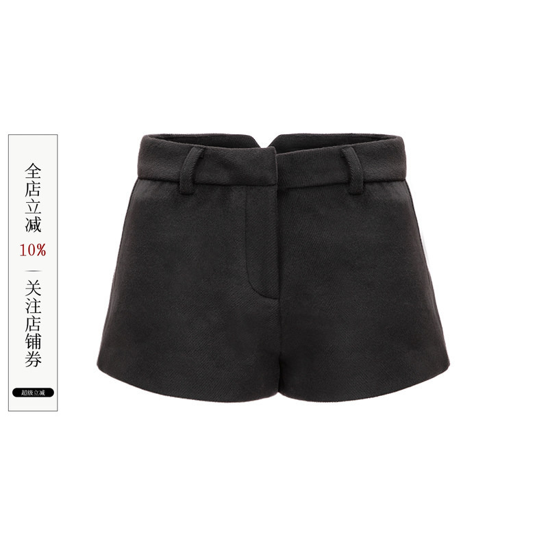 Withmin Spicy Girl Casual Versatile Shorts Women's Slimming Retro Korean Style Low Waist Black Women's Pants Simple Basic