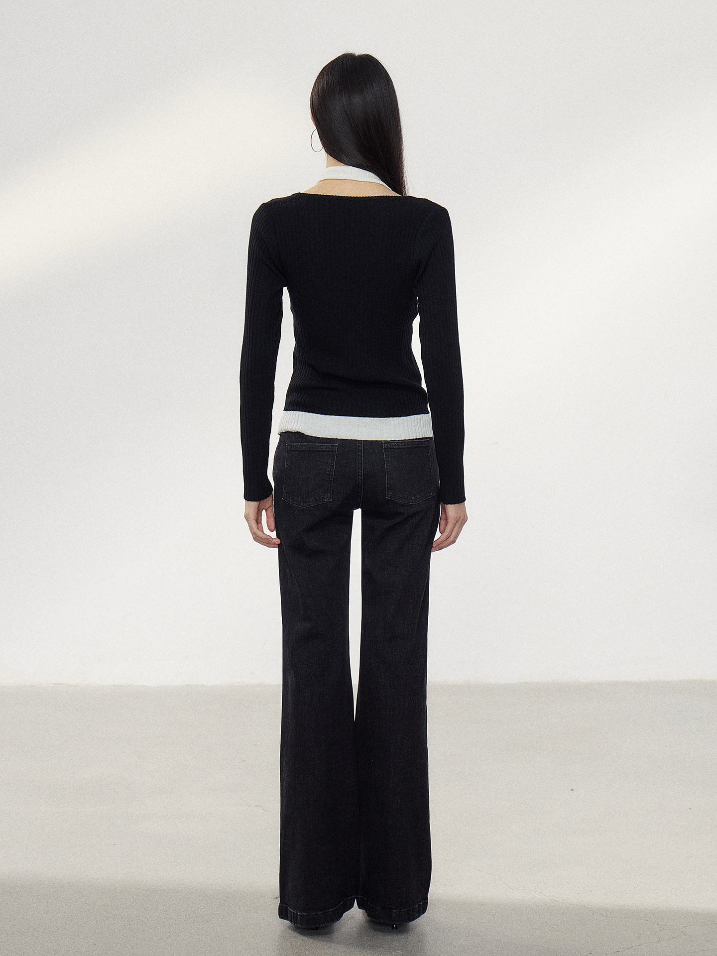 WITHMIN Contrast-Color Layered-Look Halter Long-Sleeve Tee