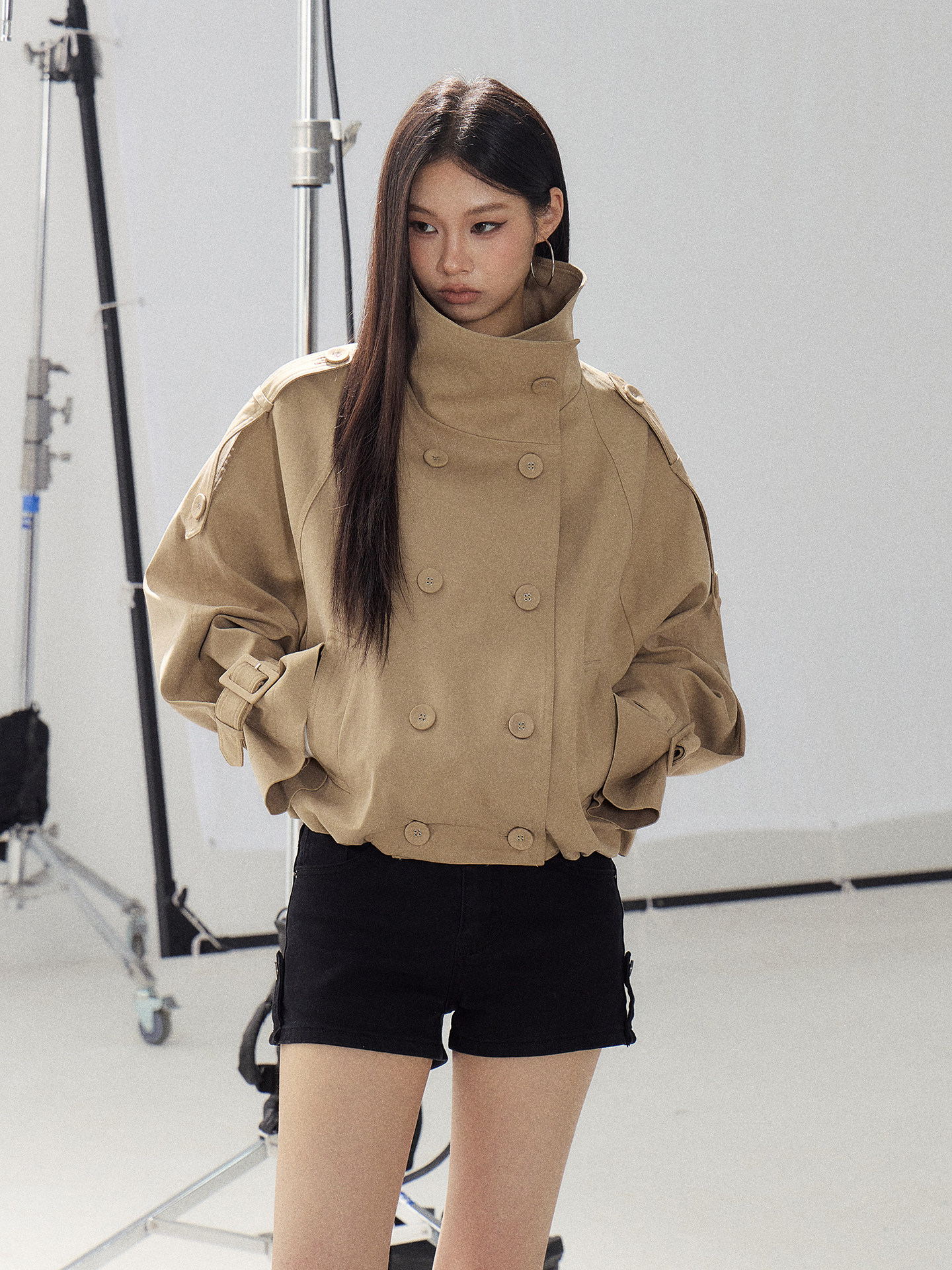 WITHMIN Khaki Double-Breasted Cropped Jacket