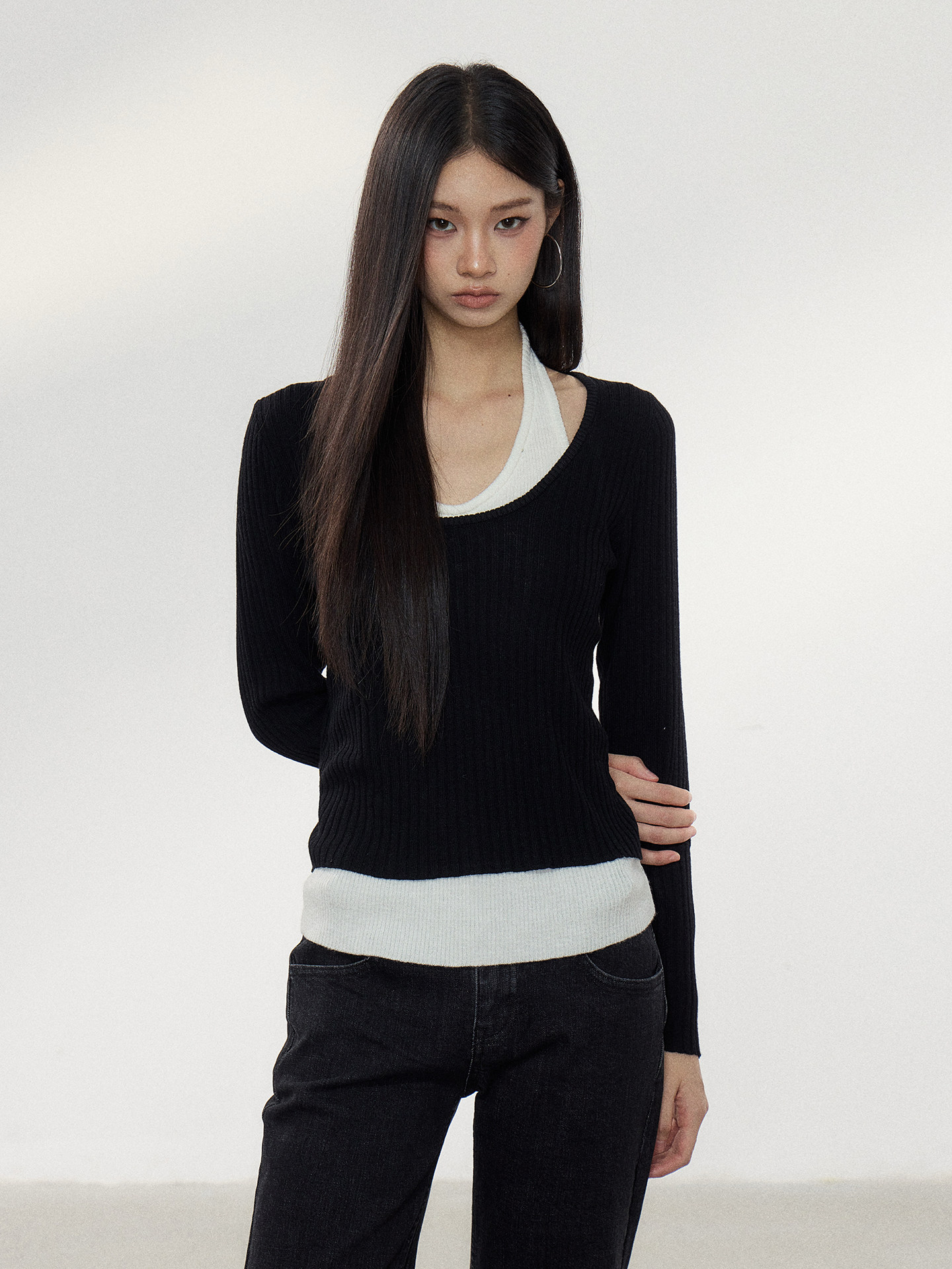 WITHMIN Contrast-Color Layered-Look Halter Long-Sleeve Tee