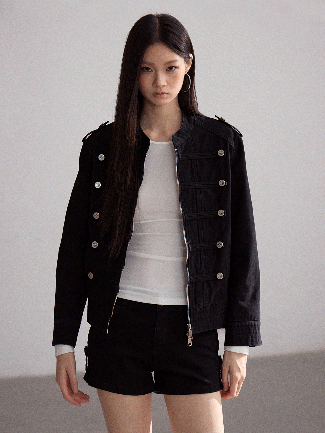 WITHMIN Black Zip-Up Cropped Jacket