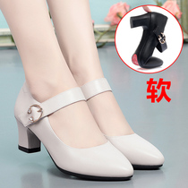 Middle-aged womens shoes 2021 Spring and Autumn new leather soft mothers shoes middle-aged shoes surest yi zi kou shoes