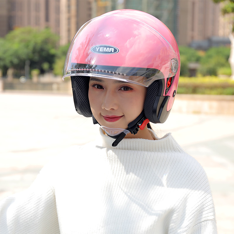 Wild Horse Safety Helmet Woman Electric Car Autumn Winter Warm Electric Moped Safety Helmet Removable Ear Semi-Covered Safety Helmet