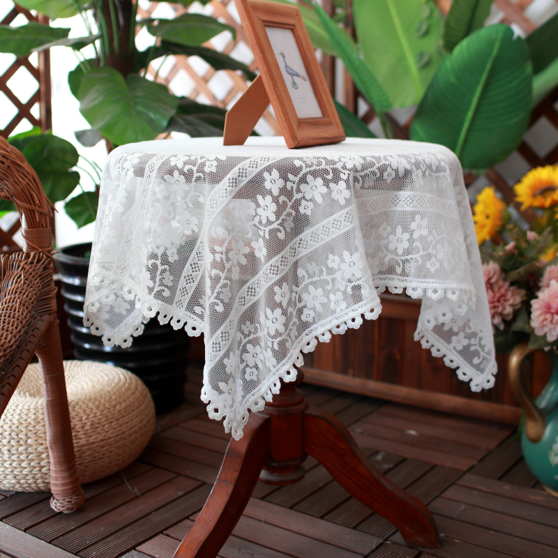 Korean style beautiful country English lace style white cover towel square towel microwave cover towel coffee table small tablecloth dust towel