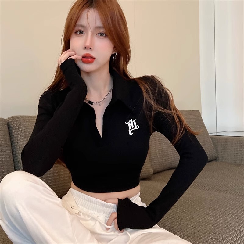 Petite High-Waisted Tight-Fitting Top for Women, Spring and Autumn, Polo Collar, Stylish Short Crop Top with Exposed Navel, Embroidered Long-Sleeve T-Shirt, Base Layer Petite High-Waisted Tight-Fitting Top for Women, Spring and Autumn, Polo Collar, Stylish Short Crop Top with Exposed Navel, Embroidered Long-Sleeve T-Shirt, Base Layer