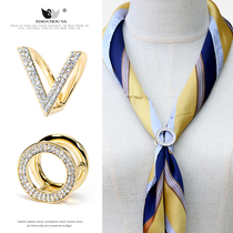 New high-end OUV letter silk scarf buckle Korean simple Joker size square scarf scarf buckle brooch accessories