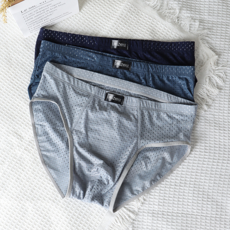 Men's Underwear, Men's Briefs, Ice Silk, Youth Summer Thin Style, Loose Breathable Underpants, Large Size Men's Shorts, Mesh Men's Underwear, Men's Briefs, Ice Silk, Youth Summer Thin Style, Loose Breathable Underpants, Large Size Men's Shorts, Mesh