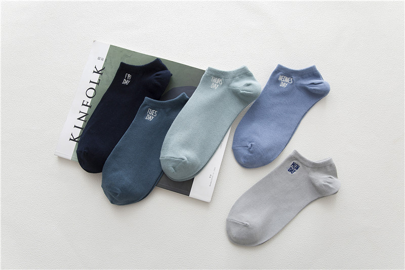 Mùa thu và mùa đông mới vớ thuyền nam Nhật Bản thêu màu rắn cotton thoáng khí tuần vớ nam 1230 tất nam cao cổ