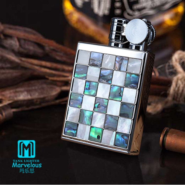 Japanese original imported Marvelous Marleth Personality Copper Creative Grinding Wheel Kerosene Old lighter