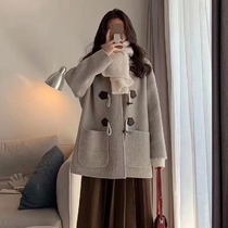 High-end pregnant womens horn button hooded woolen coat autumn and winter 2023 new small woolen coat winter