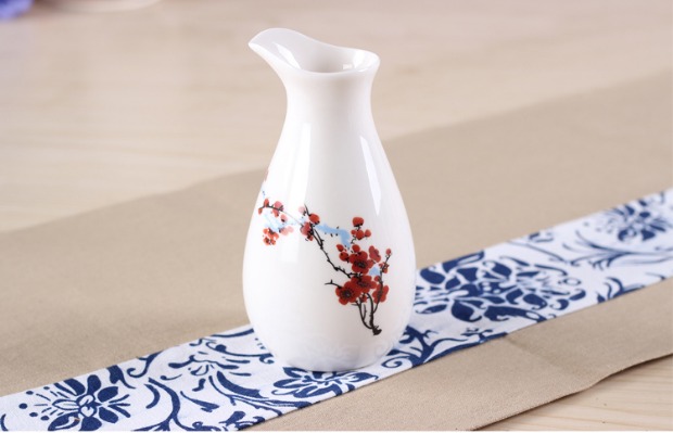 Chim cánh cụt gốm tỉnh táo bình decanter rượu vang trắng thủy tinh thủy tinh trắng sứ hip bình đặt bộ rượu chén uống rượu