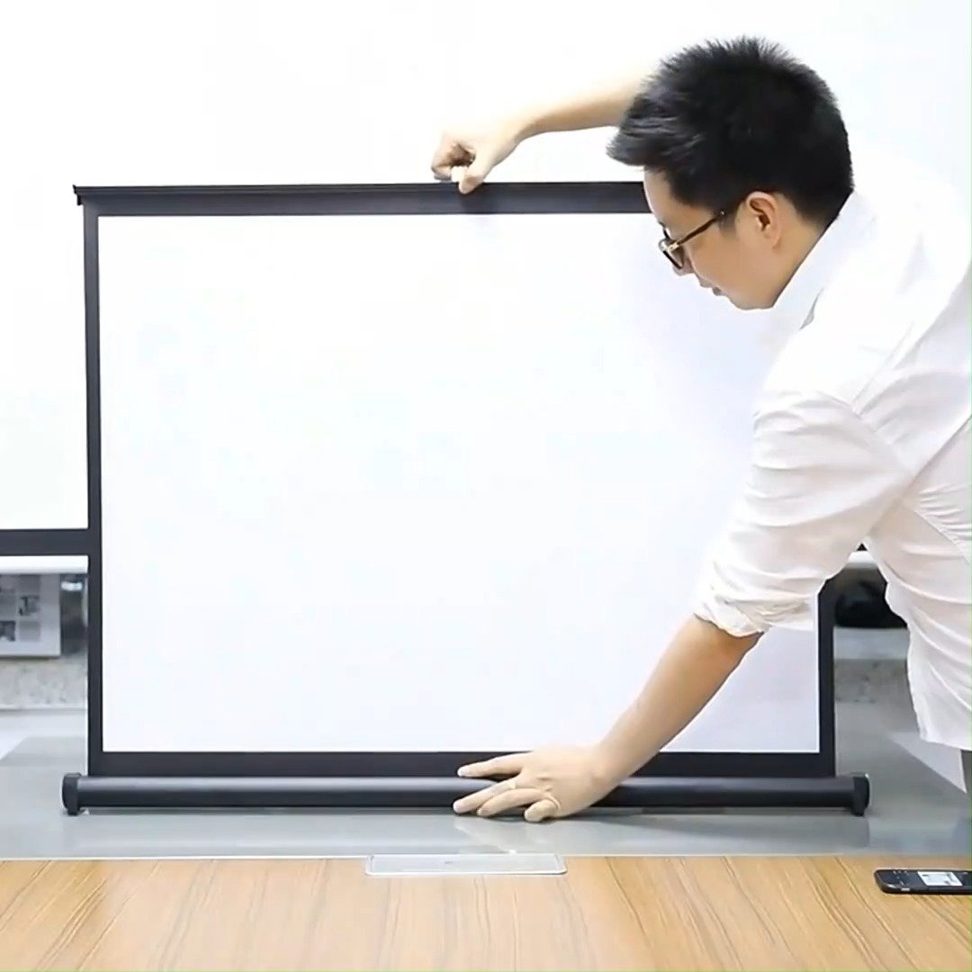 此幕布不打孔还自带“隐形魔法”。我直接跪了！