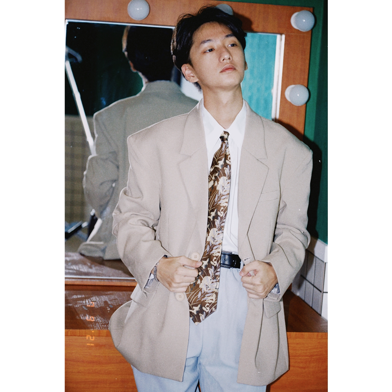 Heji Hong Kong Style/Apricot-Colored Small Checkered Suit, Vintage and Stylish, Makes You Look Like You'Re from the 80S, Wide-Shouldered Suit