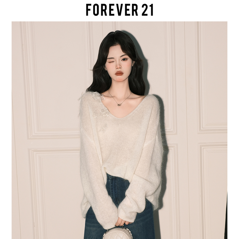 Forever21 Gentle and Soft Mohair Loose Sweater for Women, Spring Vibe, White Floral V-Neck Knit Top Forever21 Gentle and Soft Mohair Loose Sweater for Women, Spring Vibe, White Floral V-Neck Knit Top