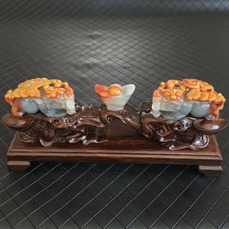 Huanglong jade brave ornaments pieces Yunnan Longling Huanglong jade eggplant mountain black sands overlord brave ornaments