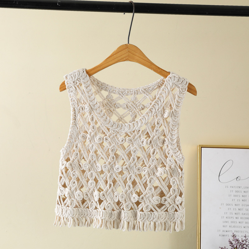 Sweet Japanese-Style Crochet Hollow-Out Sleeveless Short Vest Cover-Up, Bold and Stylish, Fresh and Simple, Versatile Knitwear