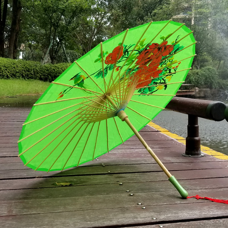 Jialu silk umbrella Dancing umbrella Classical suspended ceiling decoration props performance costume photography Jiangnan red Chinese knot