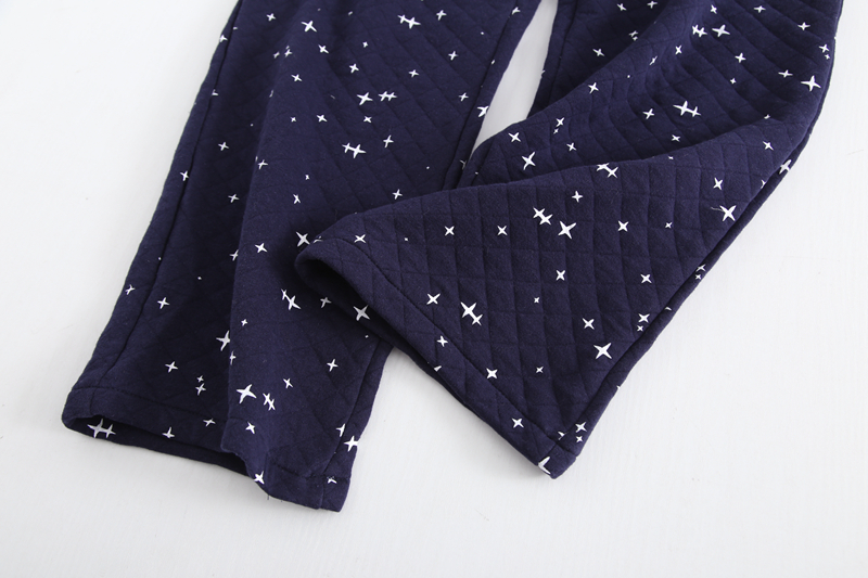 Cotton quilted quần pyjama nam quần cotton nhà mùa xuân và mùa hè mỏng phần rộng kích thước lớn quần thể thao nhà quần không khí lớp quần ống rộng nam