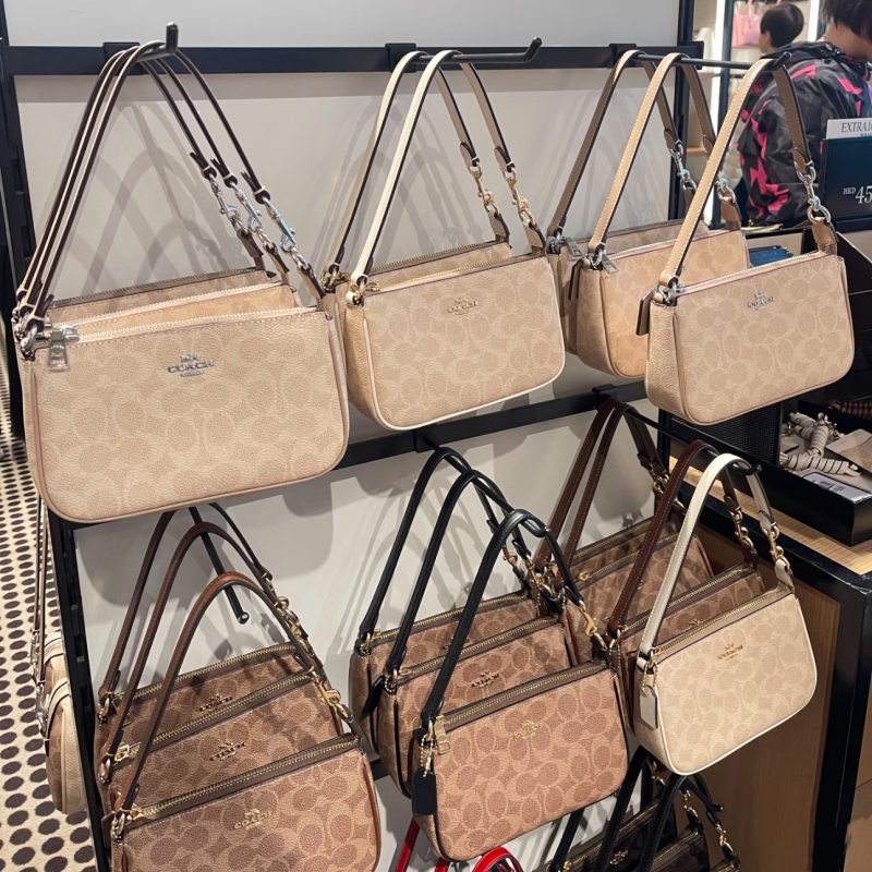 Coach Mahjong Bag Nolita19 Transformed into an Underarm Bag, Pen Holder, Women's Phone Bag, Clutch Bag, Shoulder Bag
