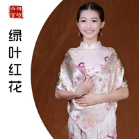 Зеленые листья красные цветы