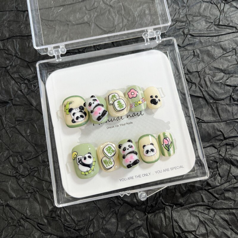 Cute and Playful Style Rotating Red Panda Cat Paw Children's Short Nail Art, Handmade Wearable Nail Art for Adults, Removable Cute and Playful Style Rotating Red Panda Cat Paw Children's Short Nail Art, Handmade Wearable Nail Art for Adults, Removable