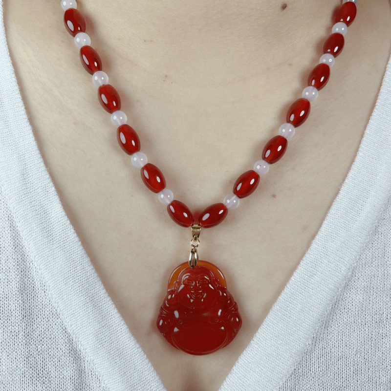 Natural Red Agate Necklace for Women, Buddha Pendant Jade Necklace, Light Luxury and High-End Feel, Suitable for Mothers to Wear