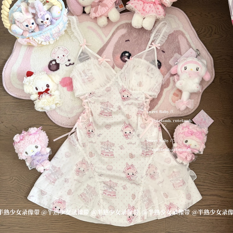 Original Model'Spring Garden Party' Spring and Summer Girl's Pure Desire Ribbon with Chest Pad, Slim Waist Lace Camisole Nightdress