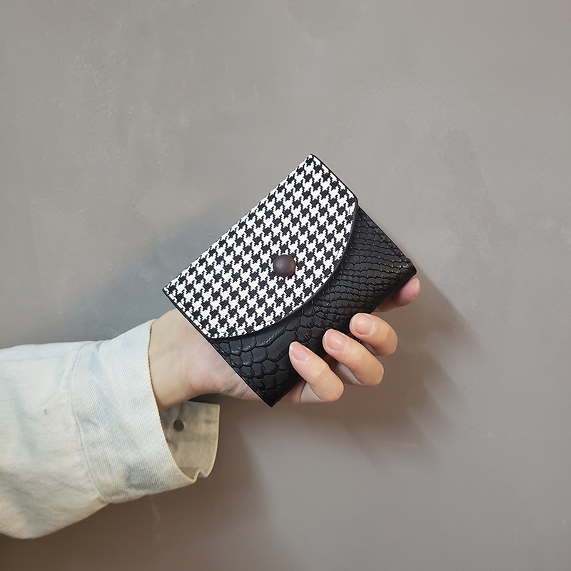 Wallet Girl Short Niche Design 2022 New Gig Bird G Refined High-end Lady Folding Card Wallet integrated-Taobao