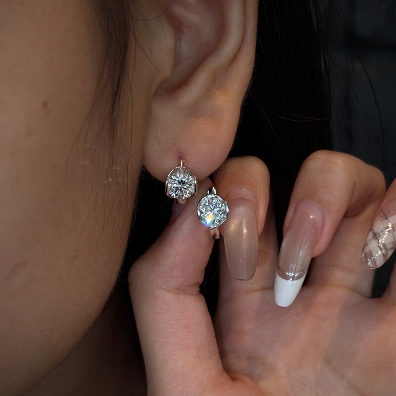 【Lab-Grown Diamond】Pod-Shaped Earrings·Hpht High Temperature and High Pressure Method·Total 2 Carats·Full Body Plated with Rhodium on 925 Silver