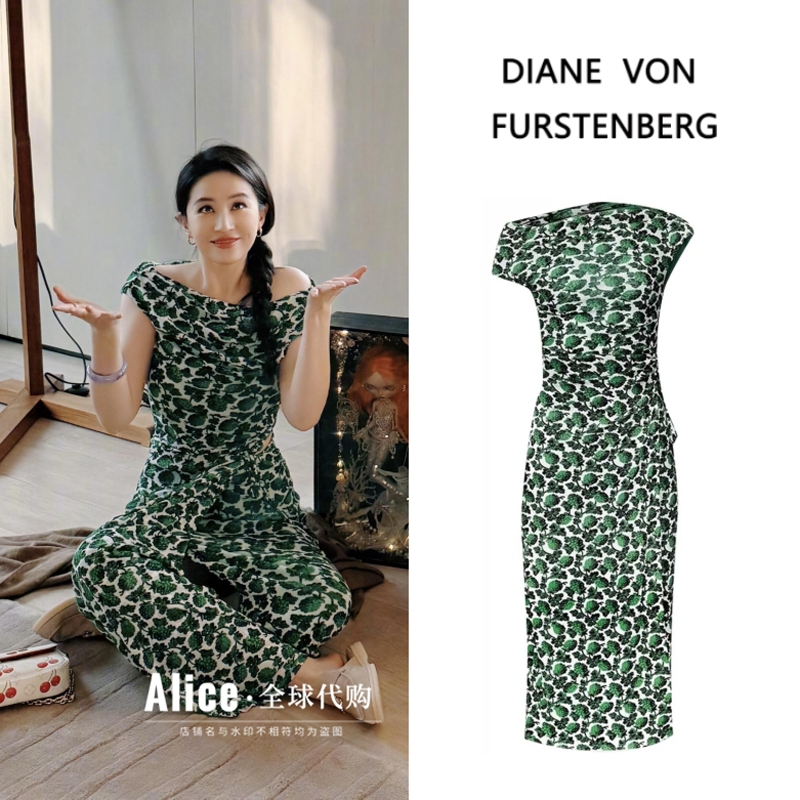 Authentic American Dvf25 New Green Berry Floral Dress, Same Style as Celebrity Liu Yifei, Elegant and Slimming Off-Shoulder Dress