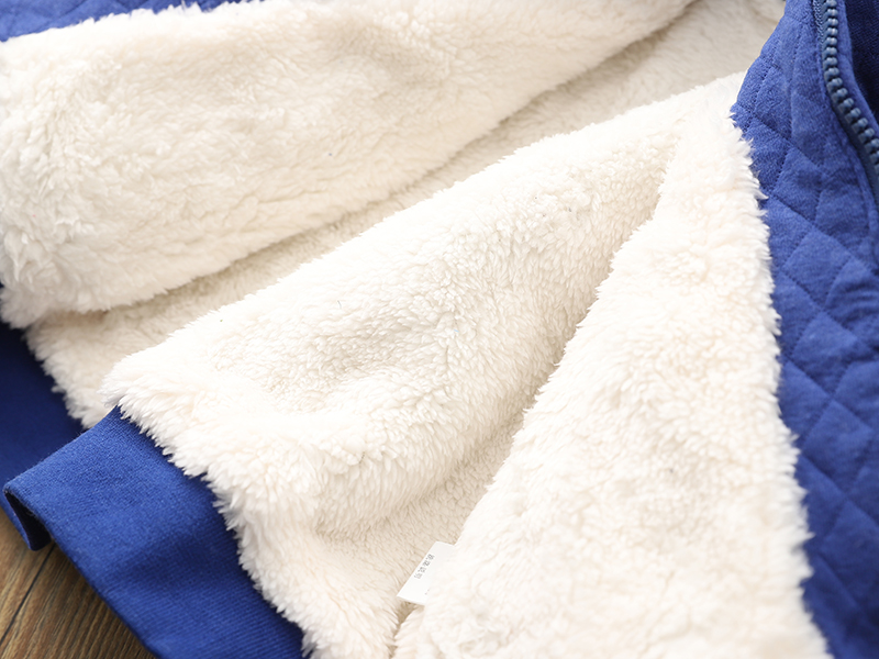 Quần áo trẻ em cotton cộng với áo khoác nhung cho bé trai Quần áo cotton ấm áp 2018 quần áo mùa đông trẻ em lớn màu sắc phù hợp với quần áo bóng chày áo khoác trẻ em nam