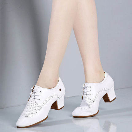 Dambao Roo New Lady White Dance Shoes Latin Dance Shoes Square Dancing Shoes Softbottom Ballroom Morden Teacher Shoes