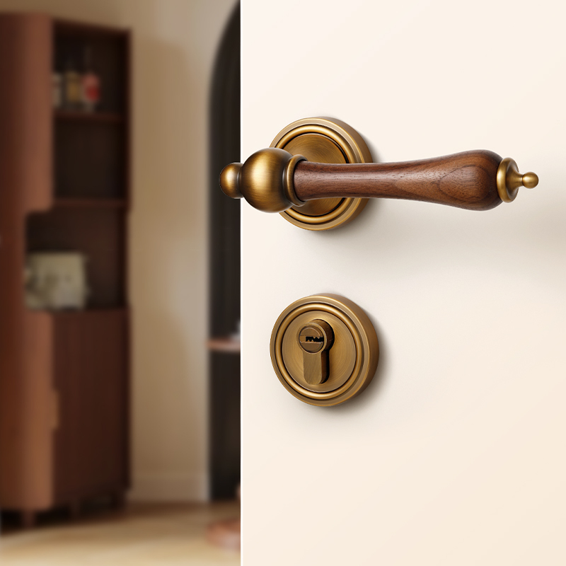 Medieval-Style Bedroom Door Lock, Indoor Wooden Door Lock, Antique Bronze Color, Household Magnetic Silent French Retro Door Handle