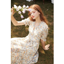 OECE womens clothing shoot Taobao net shooting model main picture video shooting the street selfie network shooting for the shaded folk-base shelter