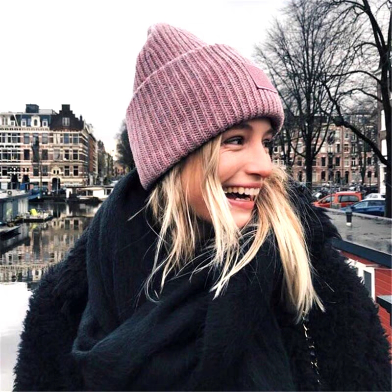 Scandinavian Square Smiley Face Hat 2025 New Winter Men's and Women's Couple Woolen Thread Warm Knitted Ski Cold Hat Scandinavian Square Smiley Face Hat 2025 New Winter Men's and Women's Couple Woolen Thread Warm Knitted Ski Cold Hat