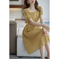 FENPERATE 2024 summer new facial-style retro design sensational lead with slim and white cashew crummy dress