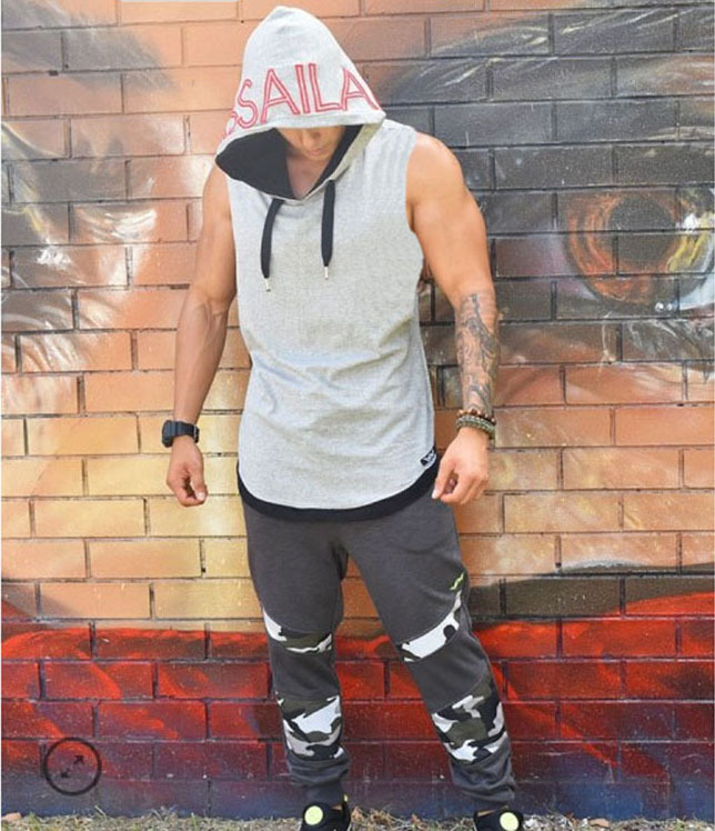 Cơ bắp anh nam tập thể dục trùm đầu vest vest mới không tay hoodie thể thao chạy đào tạo cotton stretch áo khoác the thao nam chính hãng