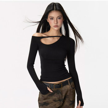 Designed with Hollow-Out Details, This Off-Shoulder Long-Sleeve T-Shirt for Women in Autumn and Winter, a Trendy One-Shoulder Slim-Fit Base Shirt Top