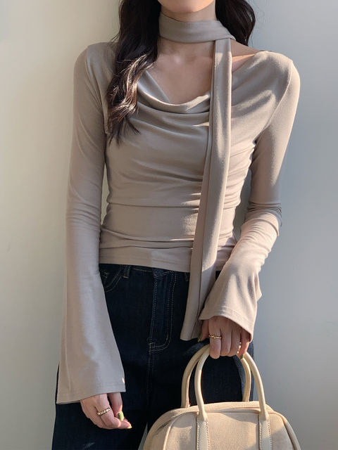 Off-The-Shoulder T-Shirt with Detachable Ribbon, One-Shoulder Design, Women's Autumn and Winter New Style, Stylish and Elegant Top