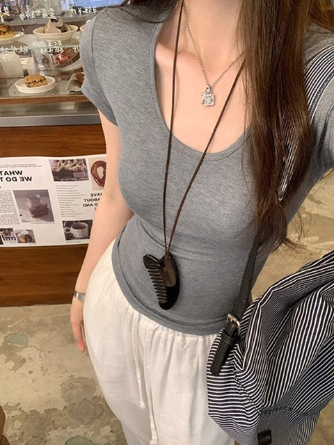 Spicy Girl Style Elastic U-Neck Short-Sleeve T-Shirt for Women, Summer Tight-Fitting, Figure-Flattering, Slim-Fit Short Base Shirt, Gray Crop Top