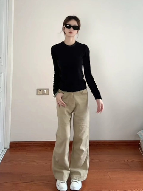 Black Straight-Shoulder Long-Sleeve T-Shirt for Women, Autumn and Winter Basic Style, Versatile, Slim-Fit, Flattering, Inner Layering Top