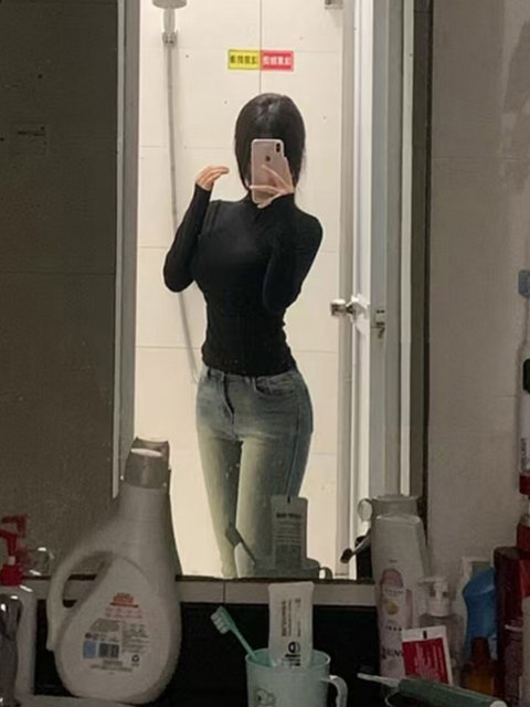 Pure Desire Style Half-High Collar Layered Inner Wear Base Shirt for Women, Autumn and Winter, Tight-Fitting, Slimming, Warm T-Shirt Top