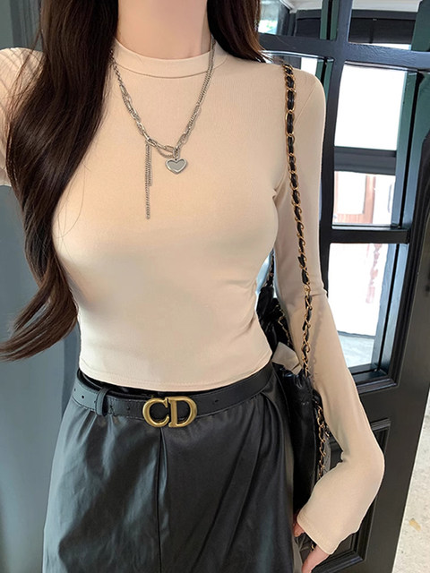 Pure Desire Hot Girl Short Base Layer Top for Women, Autumn and Winter Simple Small Stand Collar Layered Slim Fit Fleece T-Shirt